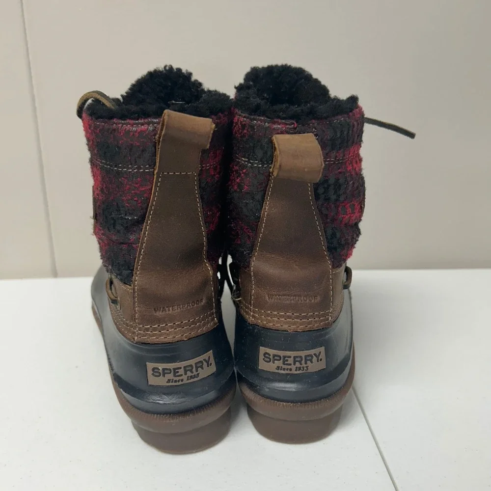 Sperry wet rain